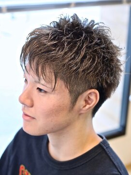 リビーチ ヘア リゾート 赤羽(Rebeach HAIR RESORT) 【赤羽リビーチ】アッシュカラー×スパイキーショート