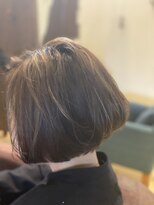 ビス(biss) ふわふわボブ あごラインスタイル