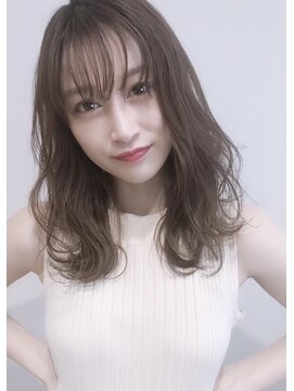 ネイロ 錦糸町(NeiRo) オフィスヘアエアリーミディショートパーマカタログ〔錦糸町〕