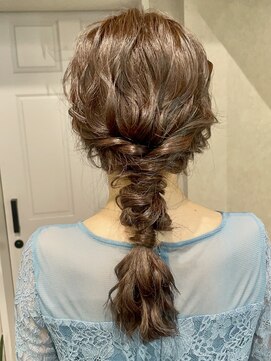 ゼスト クレス(ZEST Cres) 【立川cres奈佳子】ヘアアレンジ　ふわふわ編み下ろし