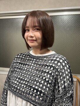 ユニル(unir) warm grayge × パツッとbob