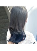 ネイビーブルーのグラデーションカラー