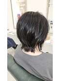 大人女性人気ナンバーワン　ウルフボブ