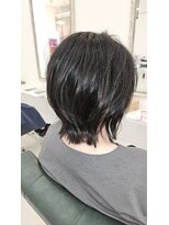 ネクサス NEXUS&nbsp;大人女性人気ナンバーワン　ウルフボブ