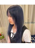 ネイビーカラー