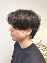 ニアウ 伊勢崎連取店(Niau)&nbsp;センターパートウルフニュアンスシャドウパーマ