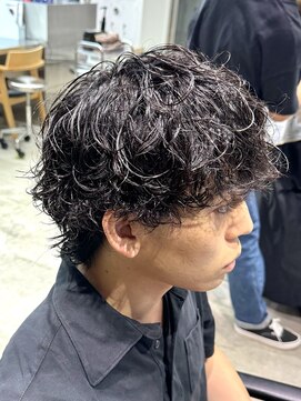 レタッチ バイ フィフス 天神大名(RETOUCH by fifth) シャドウパーマウルフカットニュアンスパーマ波巻きパーマ眉毛