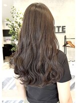 アンダーバーホワイト 金沢店(_WHITE)&nbsp;グラマラスロング