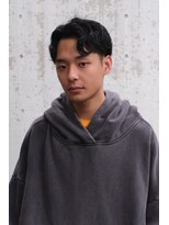 ブークル(boucle)&nbsp;メンズセンターパート　センターパートパーマ