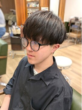 グリーンズ(Greens) カーリーなクセをサラサラマッシュに◎