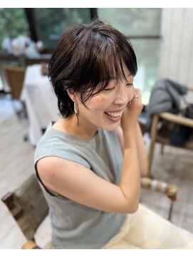 ヘアスペース リズム グリーン(Hair space Rizm green) カジュアルショートヘア