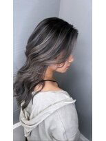 ティグルフォーヘア(TIGRE for hair)&nbsp;ハイライト/顔まわり/レイヤーカット/ケアカラー