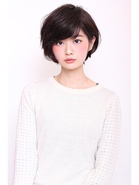 ヘアーズ ギュゼルバヤン(hair’s Guzel Bayan) やわらか質感ショート