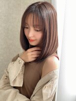 フレーム へアアンドトリートメント 天王寺北口店(FRAME)&nbsp;ベージュカラーシースルー前髪ヨシンモリ美髪ストレートヘア艶髪