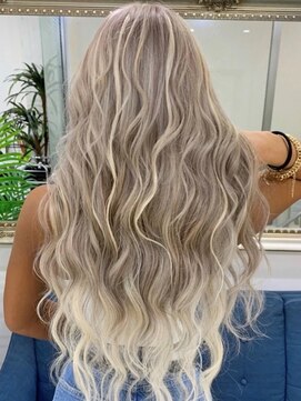 ディーシー 池袋(D.C) ハイトーンエクステスタイル