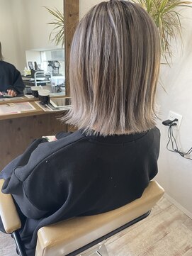 シキ(C key) ハイトーンカラー