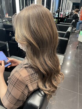 フルショウ 梅田(FURUSHO) お客様スタイル