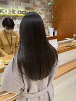 ピークアブー アヴェダ アトレ恵比寿(PEEK-A-BOO AVEDA)&nbsp;艶髪に圧倒的支持率！！サラ艶ロング/美髪/髪質改善/恵比寿 坂本