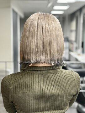 美容室シンプル ウィン(Simple Win) エンドカラーボブ