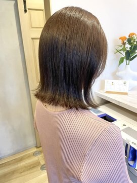 エレノア 梅田店(Eleanor) ぷつんとボブヘア