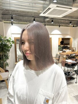 アドア 横浜(ADORE) 【ADORE 横浜】ラベンダーグレージュ×切りっぱなしボブ