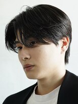 バイフィフス 天神大名(by fifth) センターパートウルフニュアンスパーマカルマパーマコンマヘア