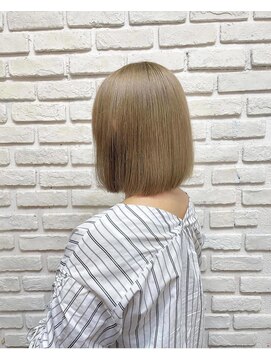 クリーブ 池袋(creeb) ミルクティーベージュ、ボブ