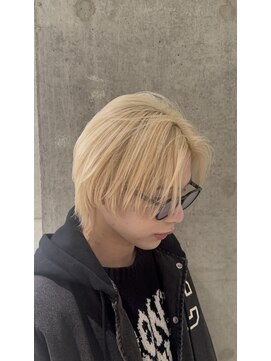 モニカ(MONIQA) ブロンド