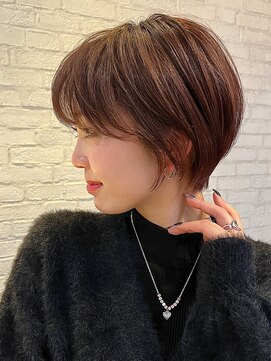 ソワネ 表参道(soigne) 艶感引き立つ・大人の上品ショート