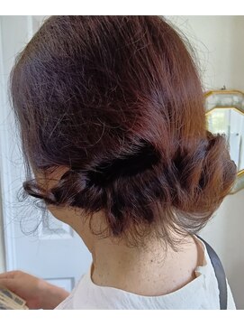 カットハウスマイケル(CUT HOUSE MICHAEL) ボブスタイルリバース