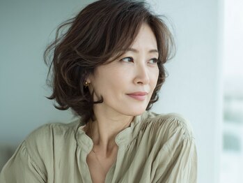 バニラ 重信店(VENIRE)の写真/お洒落で暗すぎない白髪染めはハイライトで叶える♪透明感や色味を楽しみたい大人女性はぜひ♪