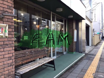 ファム(FAM)の写真