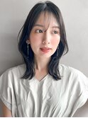 エアリーカール艶感ミディアムレイヤーカット似合わせカット