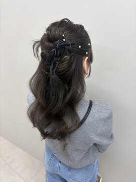 ソリン(Solin') ルーズハーフアップ×カチモリ