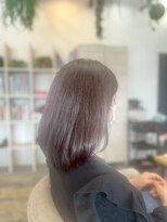 ボンドヘアステージ 良福寺店(BOND hair stage) アッシュブラウンで魅せる上質ミディアム|ツヤとまとまりが続く