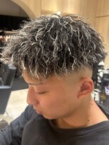 レボ 神宮寺店(Revo)&nbsp;ツイスト＆ホワイトメッシュ