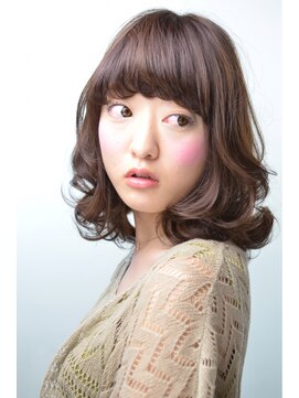アズーア ヘアーアンドスパ(azure hair&spa) ラブリーカールセミディ　【横浜駅】