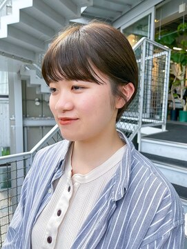 サイズ(cyez) 【cyez 清野】柔らかいベージュの耳掛けショート