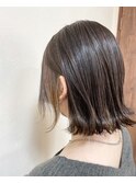 イヤリングベージュ