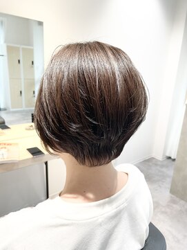 ストフ(stof) 大人ボブ/丸みショート/くびれショート/ひし形ショート