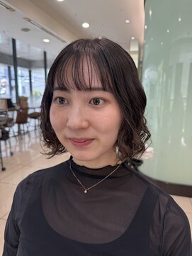 アメリ バイ アピッシュ(Amelie by apish) ボブパーマ/前髪あり/コテ巻き風パーマ/デジタルパーマ