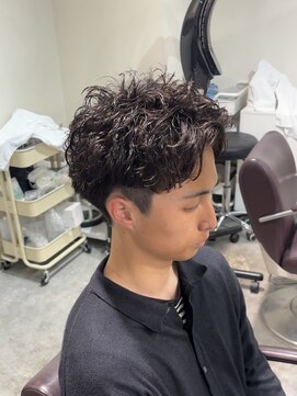 アンジェ(ange) スパイキーショート ピンパーマ