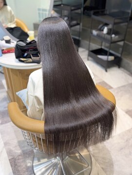 ロンドアリシア 金山(Lond Alexia) 【Lond Alexia】清水美冴 縮毛矯正/髪質改善/ブラウン