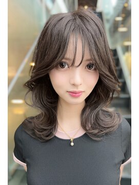 リークフー(Ree cu fuu) 韓国風くびれレイヤーカットハッシュカットグレージュ