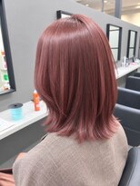 エミュ(Aimu.)&nbsp;ワンカラーでつくる透明感ピンクカラー