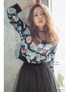 プラウド 艶あり美髪の髪☆綺麗に伸ばすセミロング