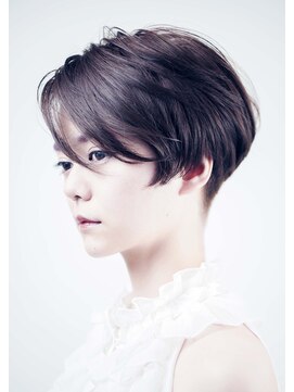 ブルー ヘアーメイク(Blue Hair Make) よくばりニュアンスショート