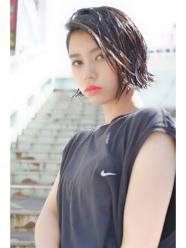 ブーケ(BOUQUET) 切りっぱなしボブ・前髪長め・黒髪ボブ・無造作カール・外ハネ