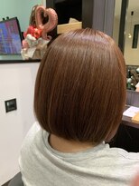 バンズヘアーファミリー(Ban.s Hair Family) 前下がりのワンレンボブ