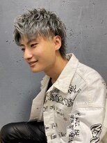 メンズオンリーサロン 創 立川&nbsp;銀髪×毛束ツーブロック【理容室】〈床屋/美容室／立川〉